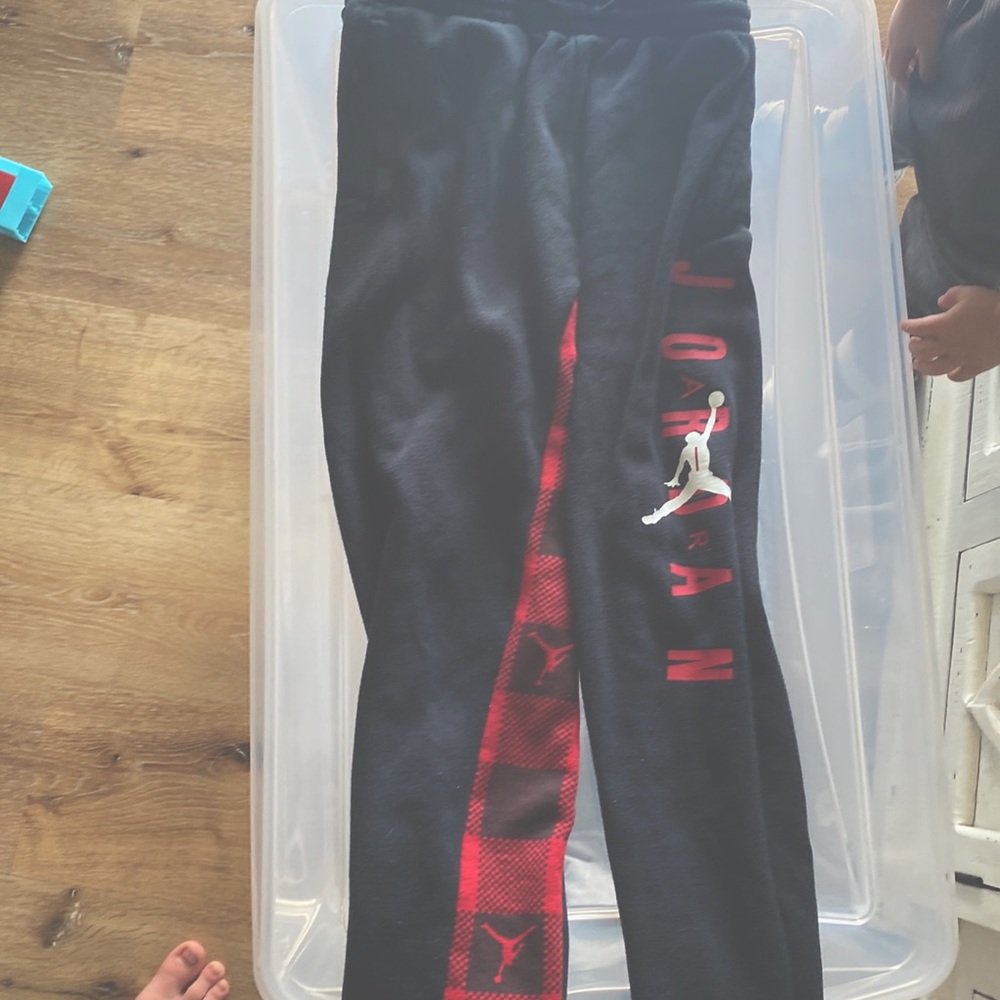 Jordan pants large youth